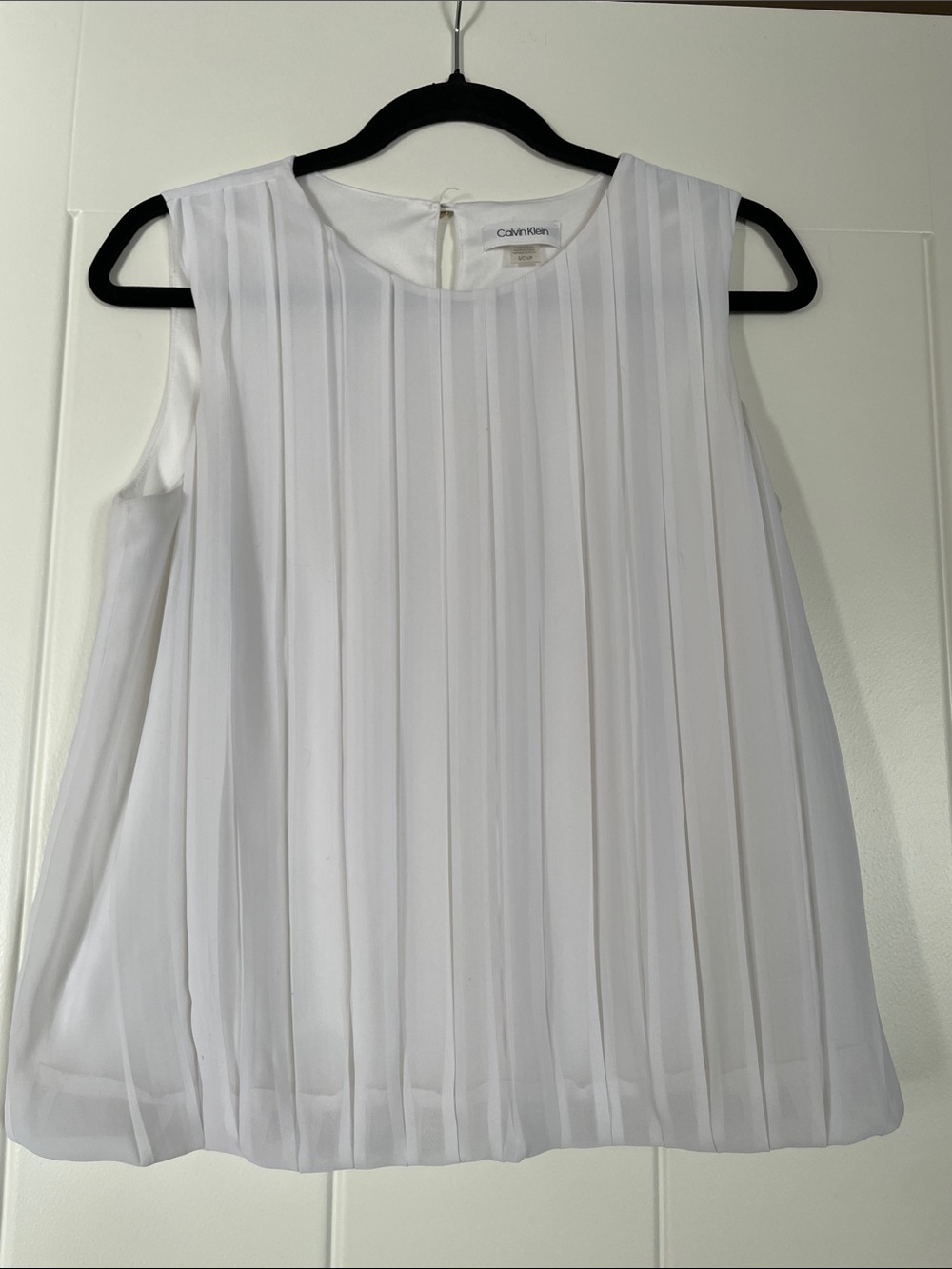 Calvin Klein White Pleated Sleeveless Camisole Top